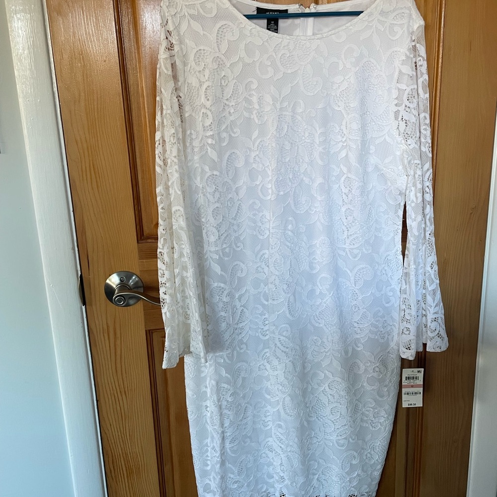 NWT White lace midi dress with bell sleeves